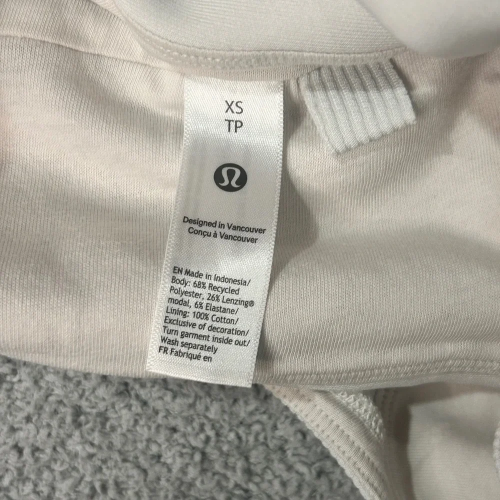 Lululemon Ribbed Sweetheart Tank‎ Top XS Softstreme Cropped Clean Girl Athletic